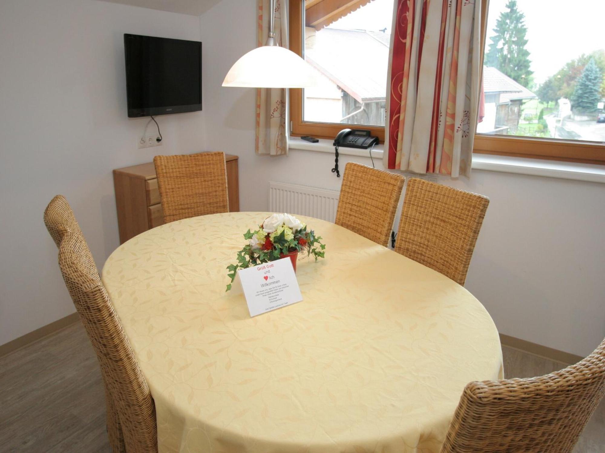 Spacious Apartment In Uderns Near Ski Area Exterior photo