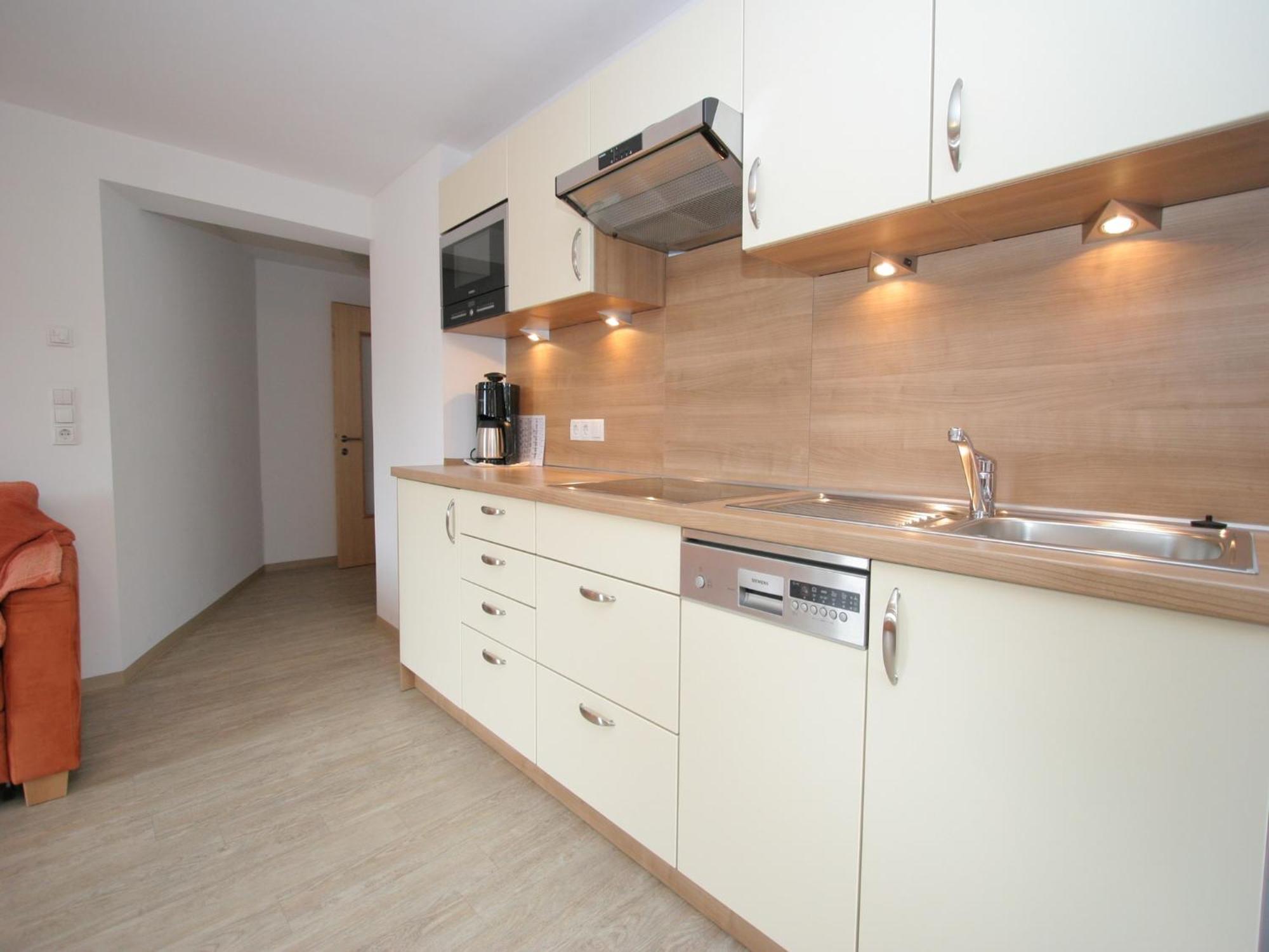 Spacious Apartment In Uderns Near Ski Area Exterior photo